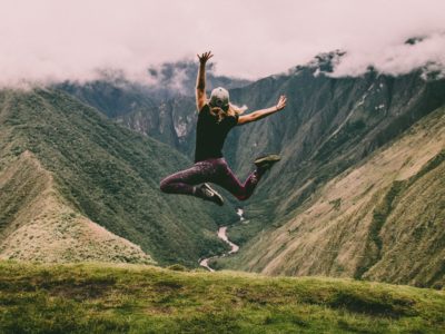 Staying well and healthy during the COVID19 pandemic. A Naturopathic Functional Medicine approach to optimizing your immune system and overall health.